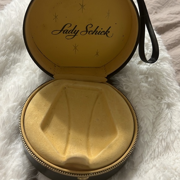 Vintage Lady Schick Razor. - Picture 6 of 12